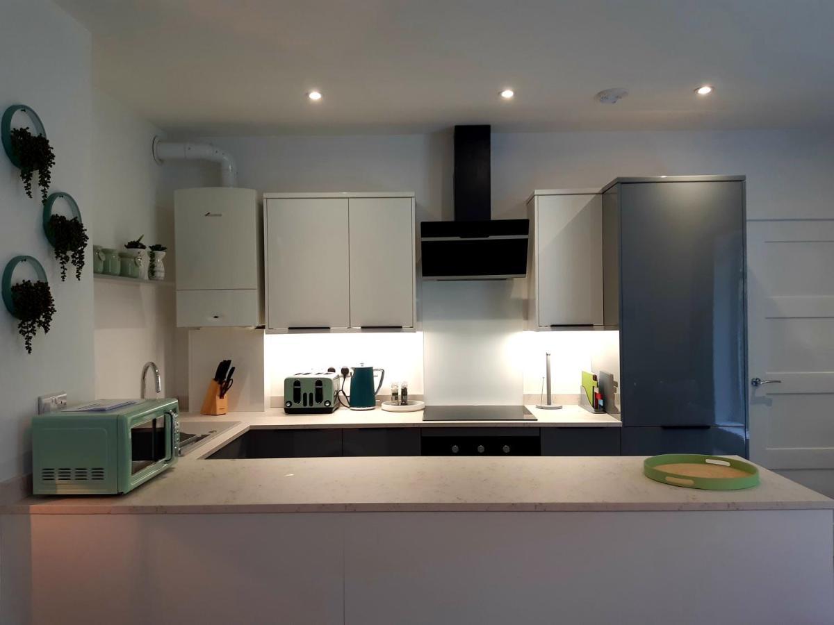 Apartment No's 7 And 8 Llewelyn *